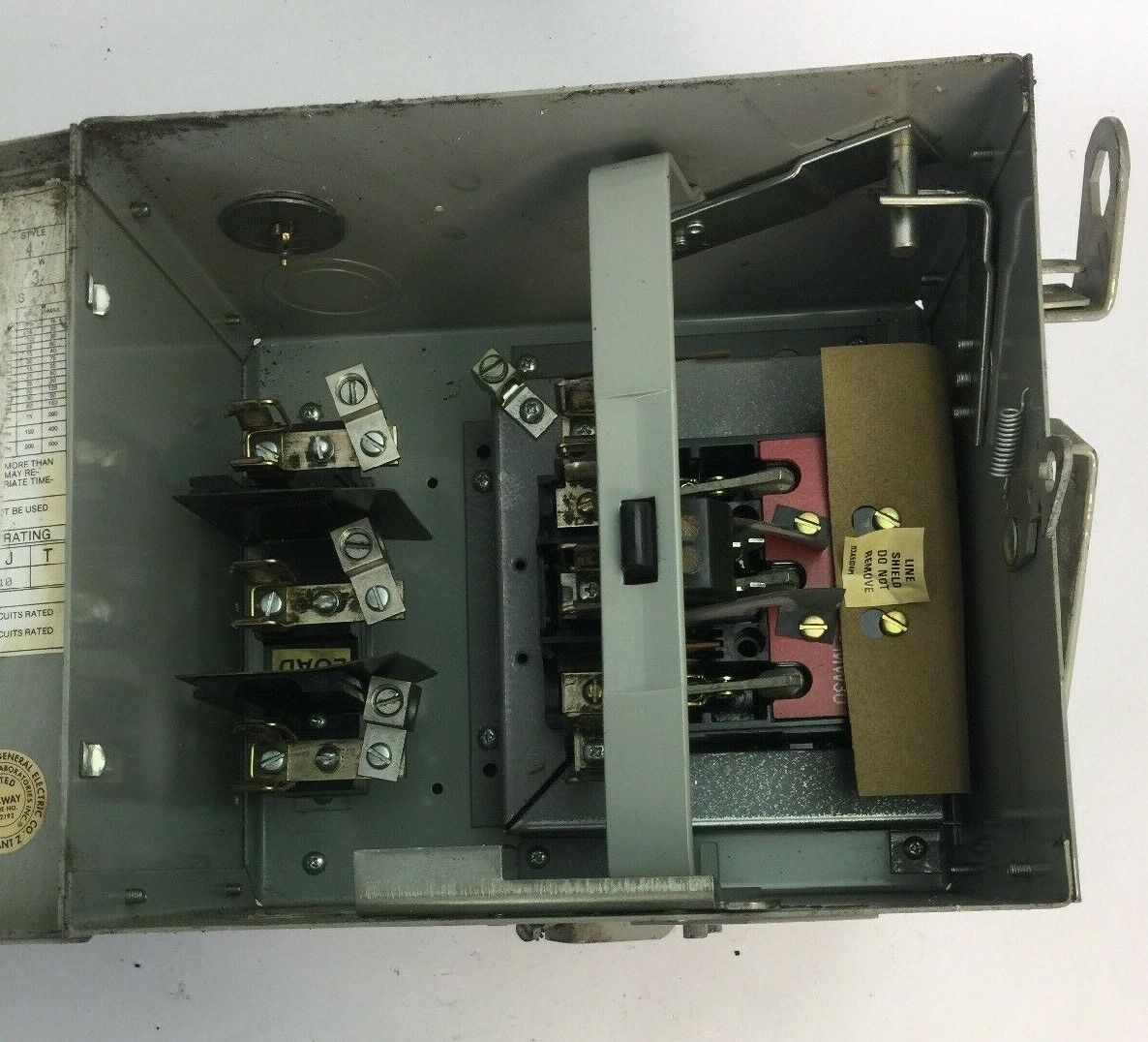 GE FVK361W FLEX-A-PLUG PLUG IN DEVICE BUS PLUG 600VAC 30AMP 20HP 3 PHASE 3 POLE