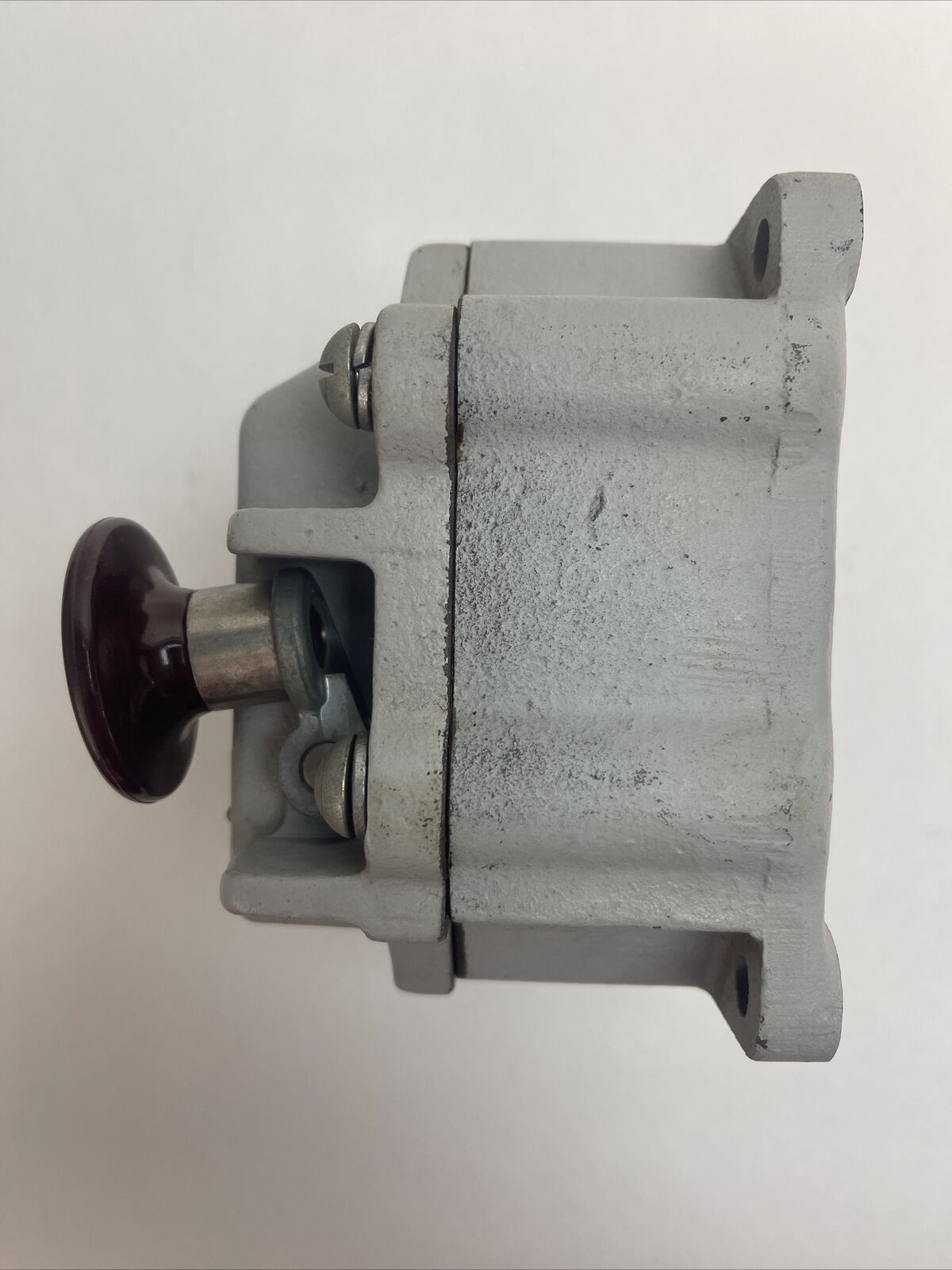 SQUARE D CLASS 9001 TYPE GR17 PUSHBUTTON STOP STATION 600V