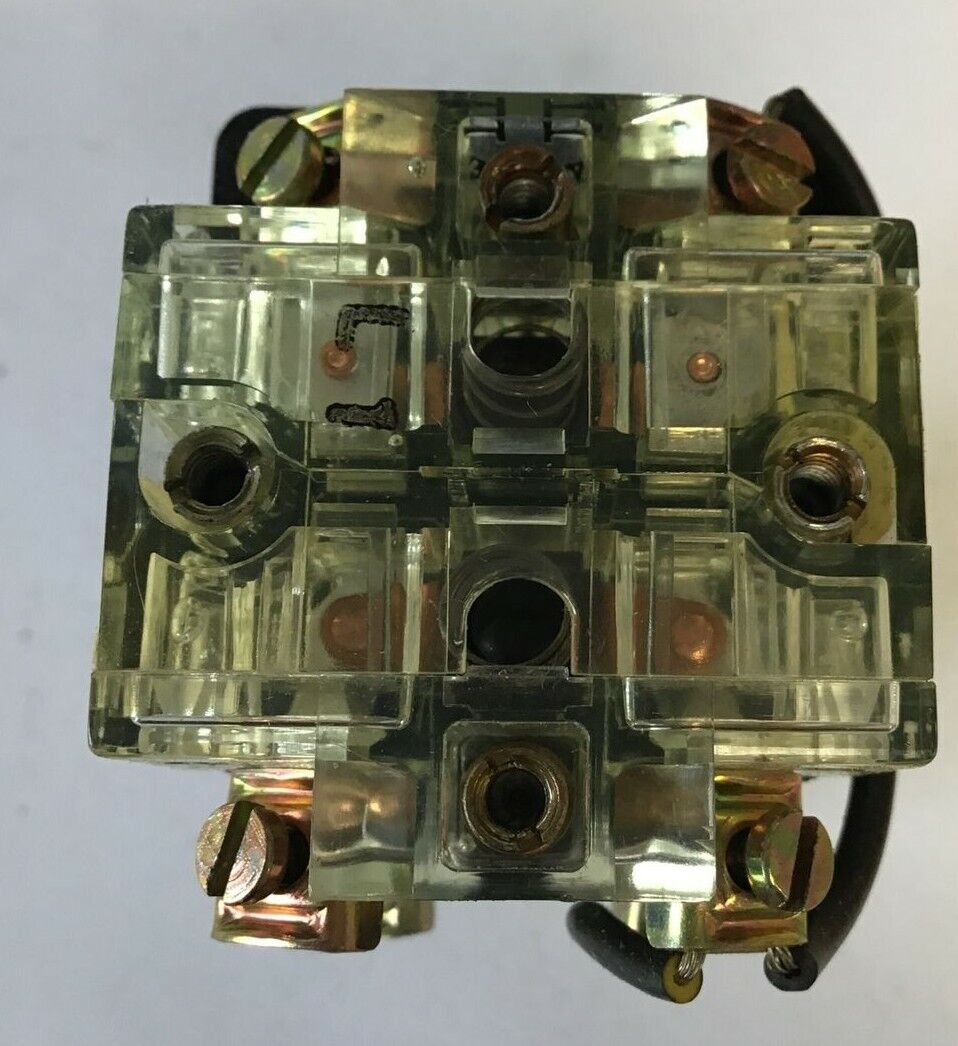 SQUARE D 9001 TP-23G2 PUST TO TEST PILOT LIGHT 208-220V SER.B TRANSFORMER TYPE