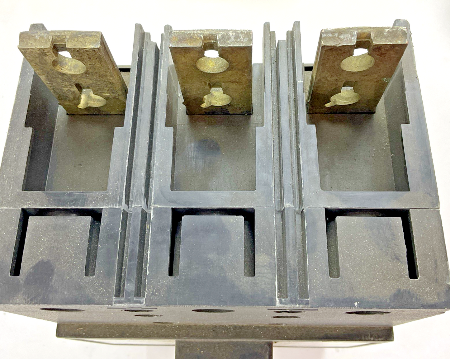 ABB MF868344 CIRCUIT BREAKER 300A TYPE JS 600VAC 500VDC 3POLE