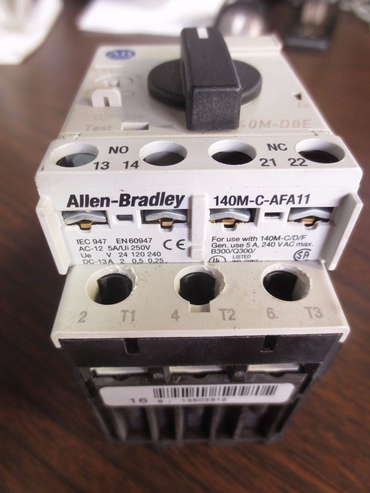 ALLEN-BRADLEY 140M-D8E-B40, Ser. B MOTOR PROTECTOR CIRCUIT BREAKER