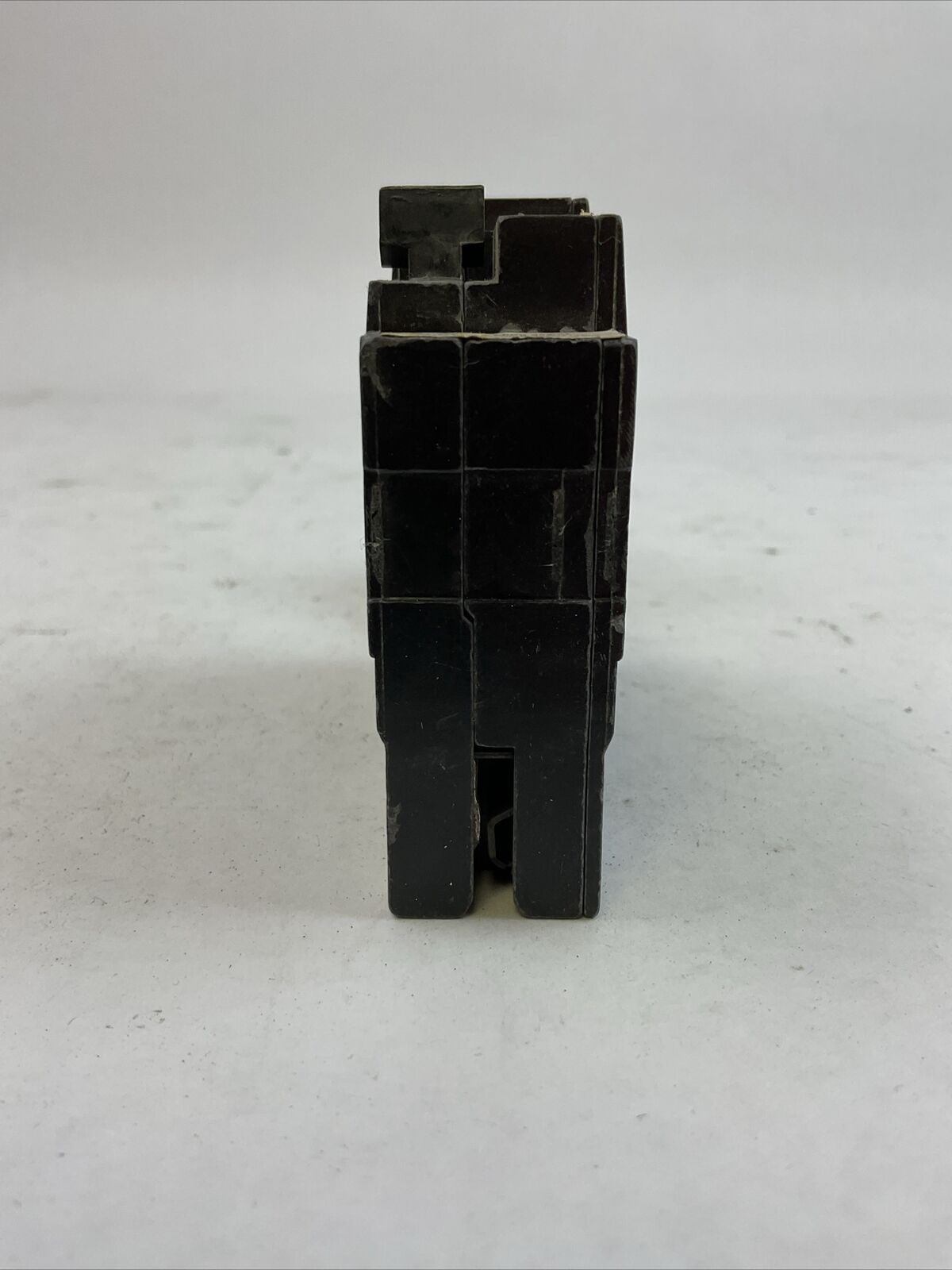 GE THQL-1120GF 1POLE 20AMP 120VAC GROUND FAULT CIRCUIT BREAKER