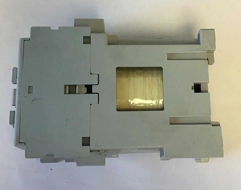 ALLEN BRADLEY 700-CF400D* CONTRACTOR SER. A 600VAC 25A 3PHASE***LOTOF2***