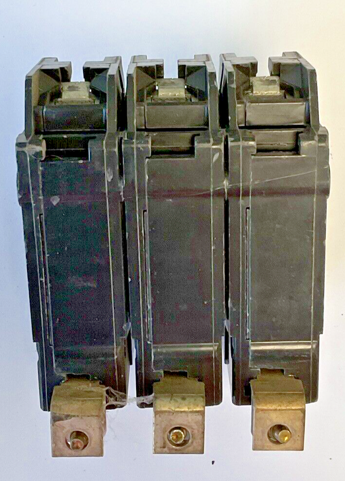 GE THQB32070 CIRCUIT BREAKER 240VAC 3POLE 70A