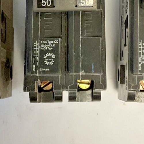 SIEMENS QD250 CIRCUIT BREAKER 120/240VAC 50A 2POLE HACR TYPE***LOTOF3***