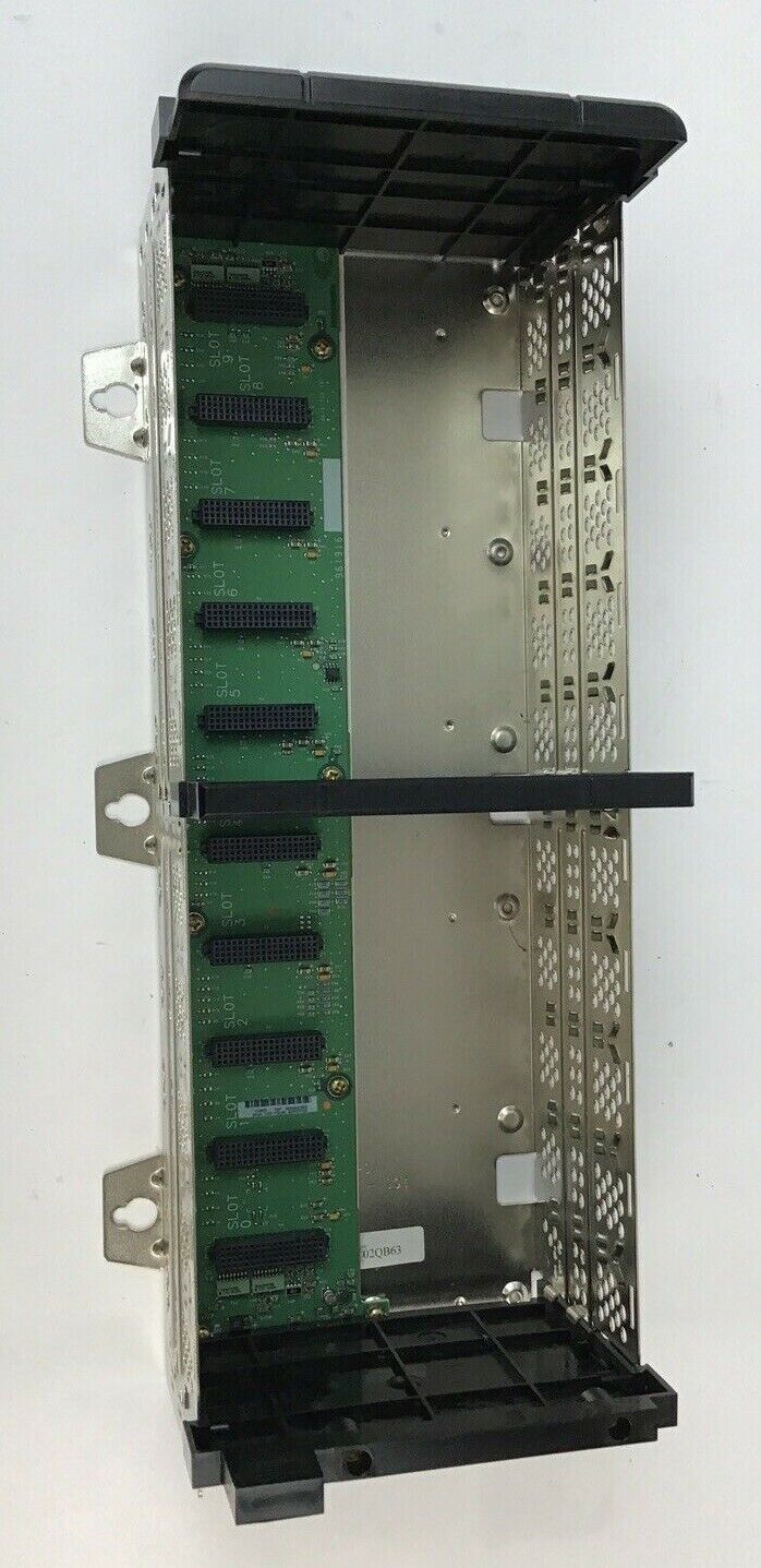 ALLEN BRADLEY 1756-A10 SER.B CAT.REV.K01 10 SLOT CHASSIS 24VDC