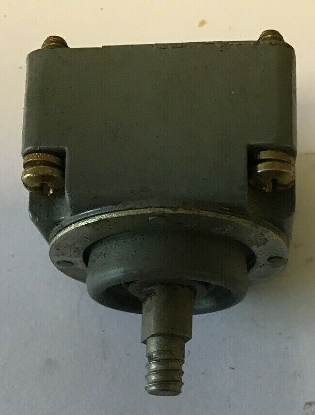CUTLER HAMMER E50DW1 SER.A1 LIMIT SWITCH HEAD