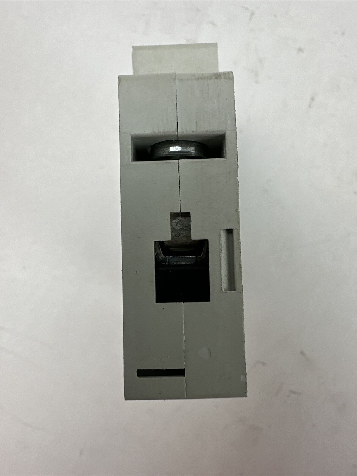 EATON FAZ-B10/1-SP CIRCUIT BREAKER 10A 230/400VAC 240/415VAC 1POLE