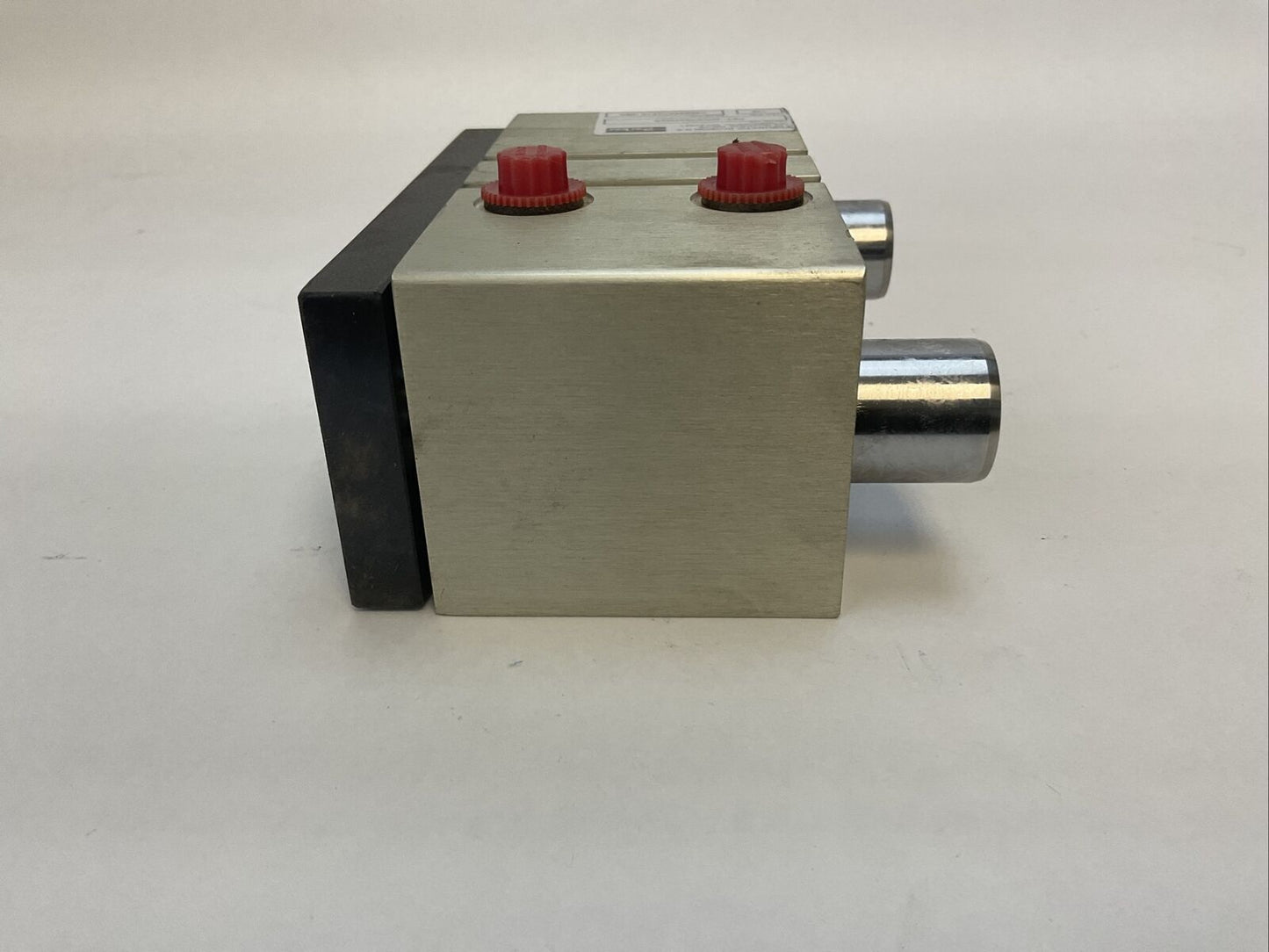 PARKER P5T-J050DGSN025 SHORT STROKE THRUSTER 145PSI