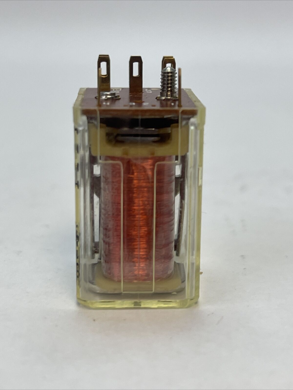 POTTER & BRUMFIELD R10-E1-Y2-V700 DPDT RELAY 2A 24VDC