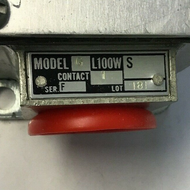 GOULD GL100WS 2M 1 R.B. DENISON LIMIT SWITCH SER.F TYPE L NEMA A600