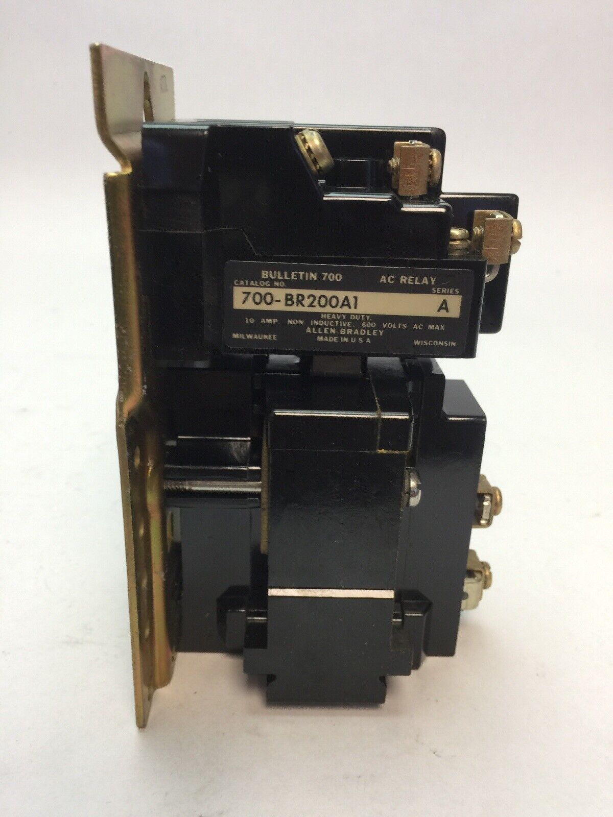 ALLEN BRADLEY 700-BR200A1 AC RELAY 600VAC 10AMP 2POLE 2NO 76A86 COIL 120V 60CY