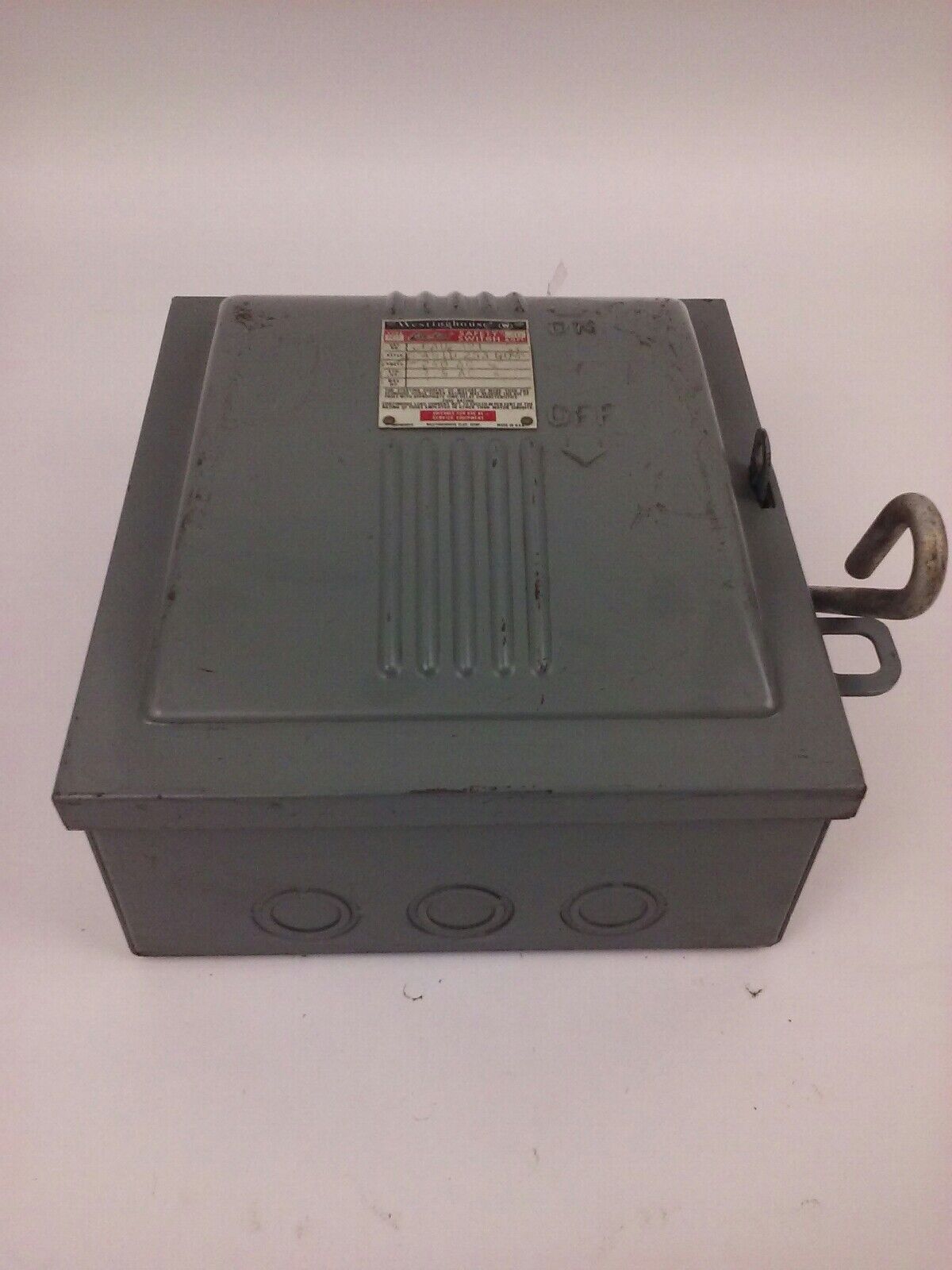 WESTINGHOUSE CAU-321 SAFETY SWITCH, 30A, 240V, STD HP 7.5 AC, 3P, TYPE ND, NEW