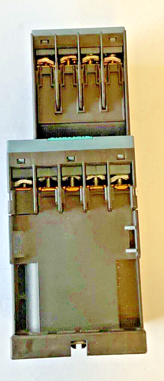 SIEMENS 3RH2262-1BB40 CONTACTOR 24VDC 50HZ