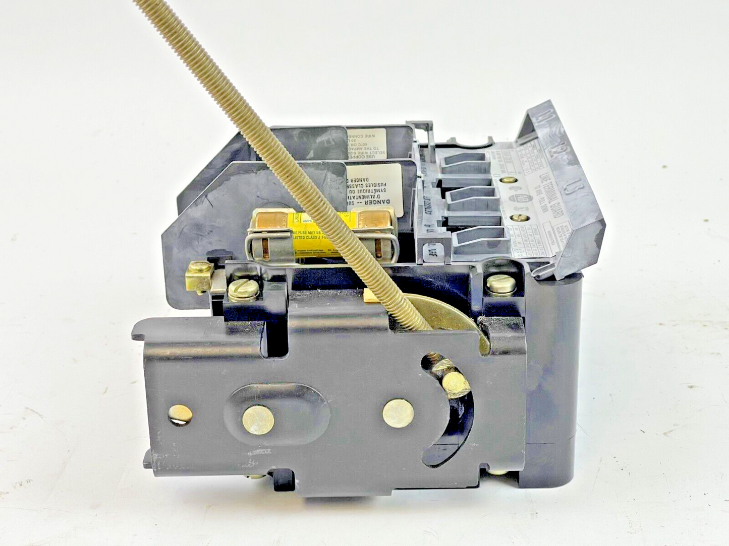 ALLEN BRADLEY - 1494V-DS30 SER. A - LINE TERMINAL GUARD W/ 3 BUSS LPJ-20SP FUSES
