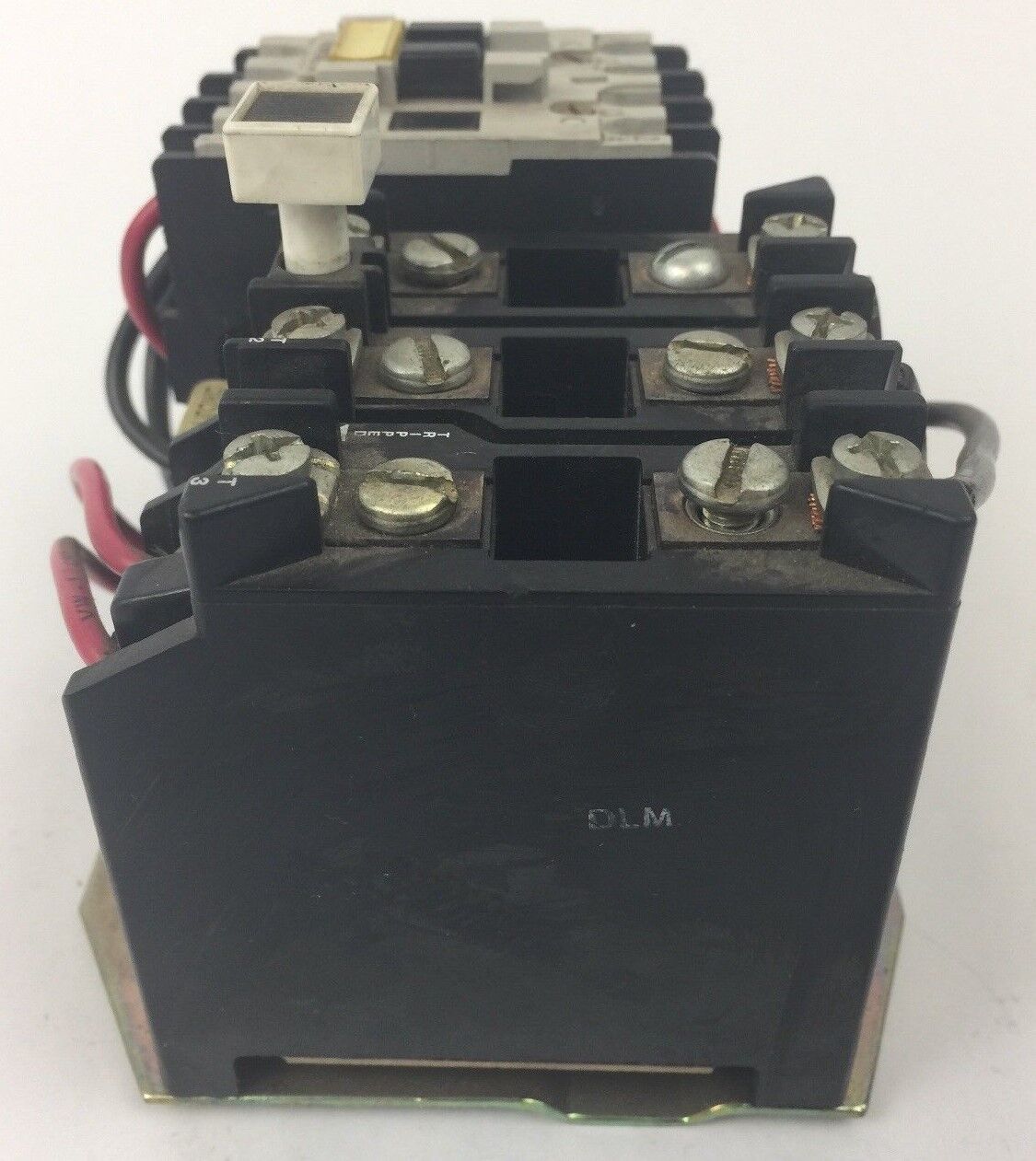 ALLEN BRADLEY 509-TOA STARTER SER B 9A 600VAC COIL 240V 60HZ 220V 50HZ