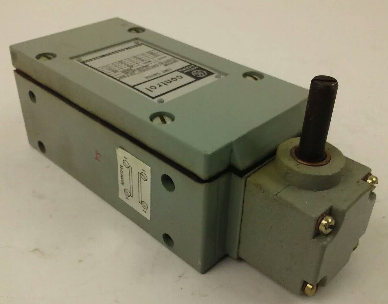 GE, CR115GW51249, LIMIT SWITCH, 600V MAX, 10AMP, CR115GW, GENERAL ELECTRIC, NEW