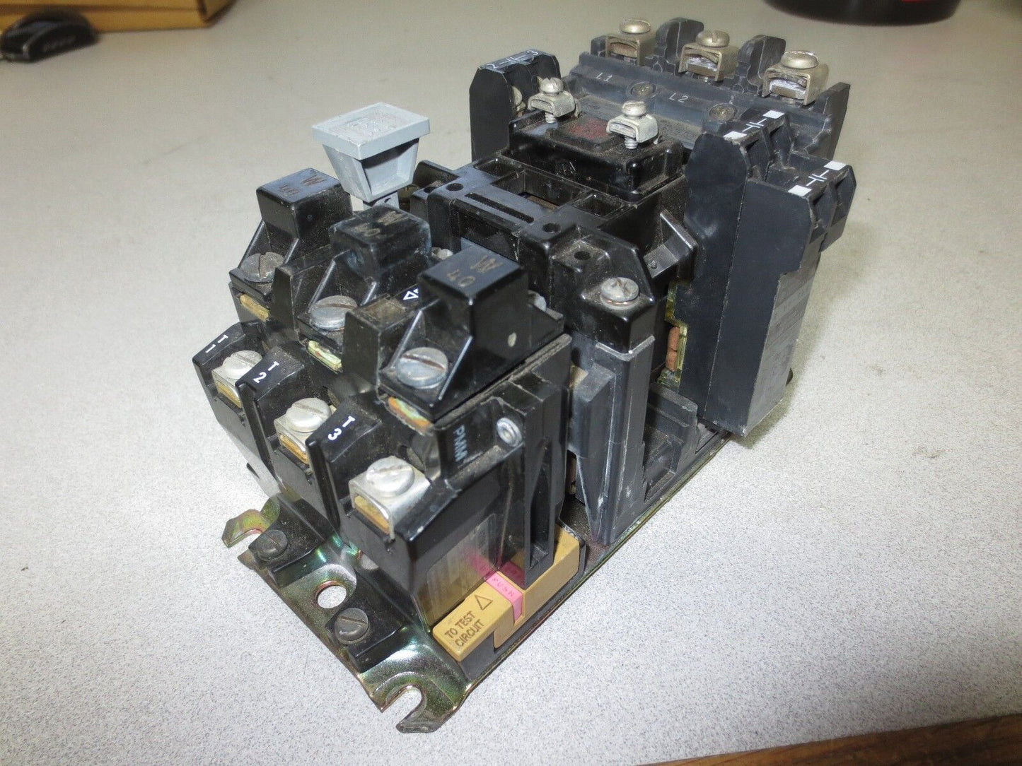 ALLEN-BRADLEY 509-BOD Ser. B FULL VOLTAGE NON-REVERSING STARTER + 595-A, 595-AA