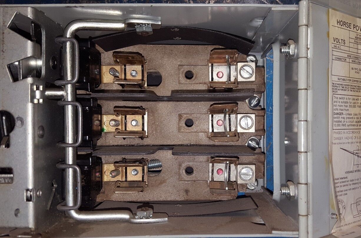ITE V2B3222R TWIN VACU-BREAK PANELBOARD SWITCH - 60A 240V 3P 3PH