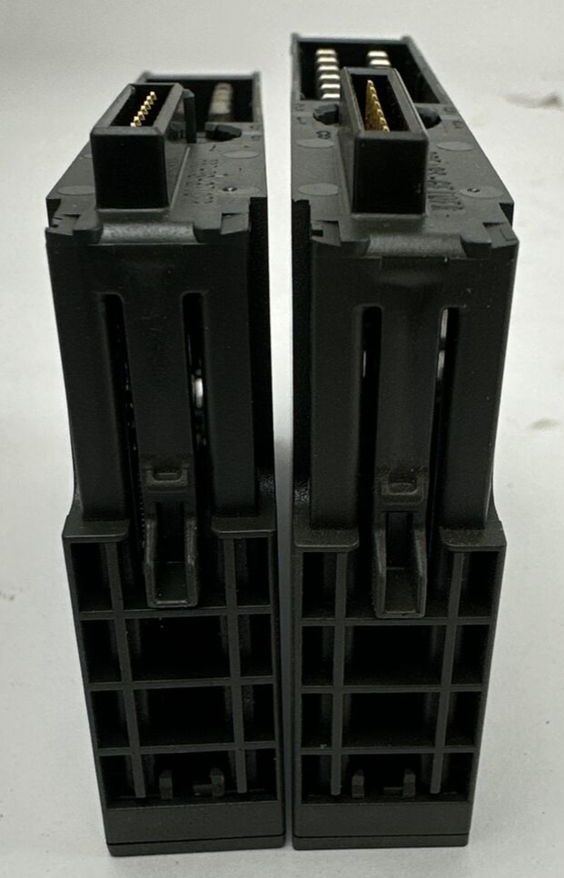 SIEMENS 1P 6ES7 132-4BD02-0AA0 SIMATIC S7 DIGITAL OUTPUT 24VDC 0.5A (LOT OF 2)