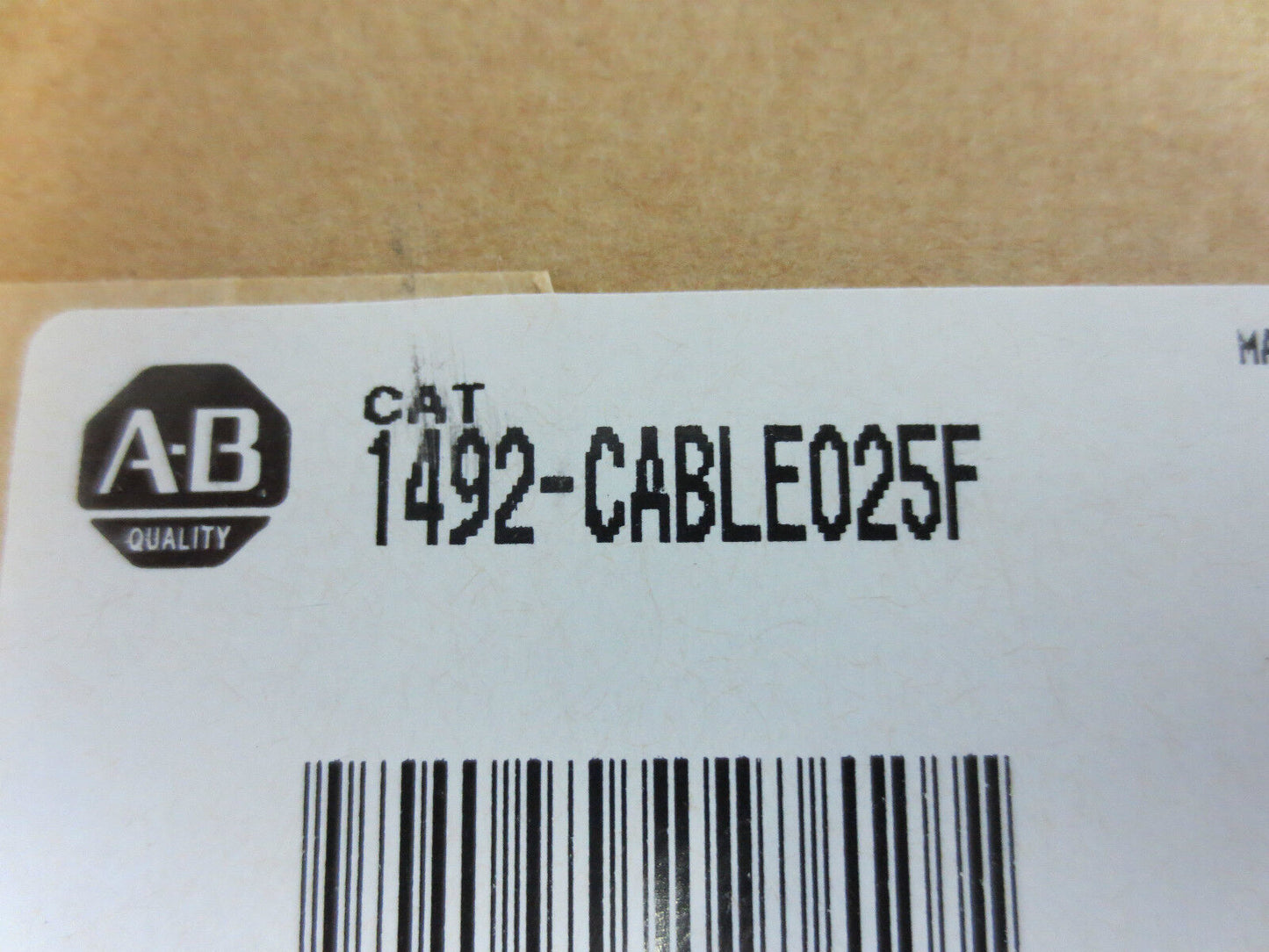 ALLEN-BRADLEY1492-CABLE025F Ser. C PRE-WIRED CABLE for 1771 DIGITAL I/O - 2.5m