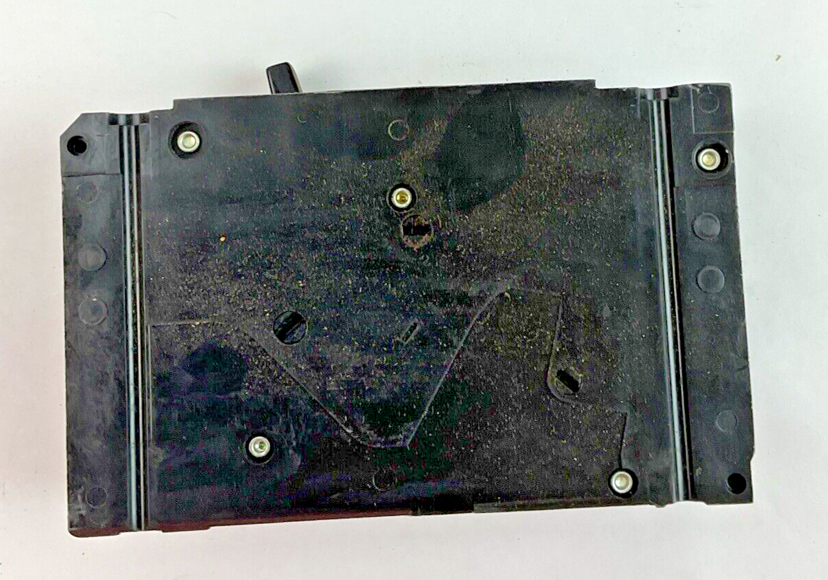 SIEMENS E22B020 CIRCUIT BREAKER FRAME E 240VAC 2POLE 20AMP