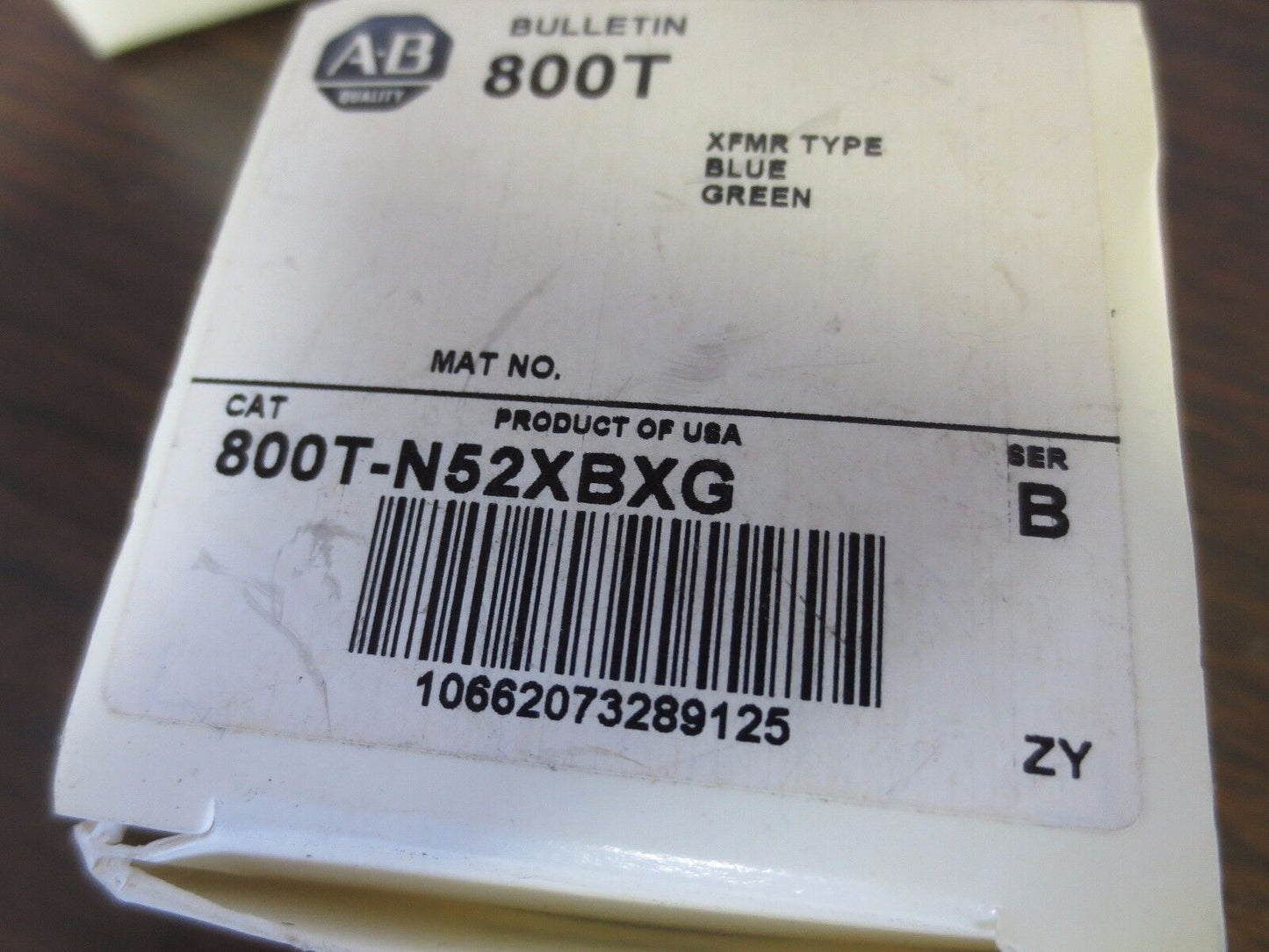 ALLEN-BRADLEY 800T-N52XBXG - XFMR 30mm CLUSTER PILOT LIGHT CAP - NEW SURPLUS