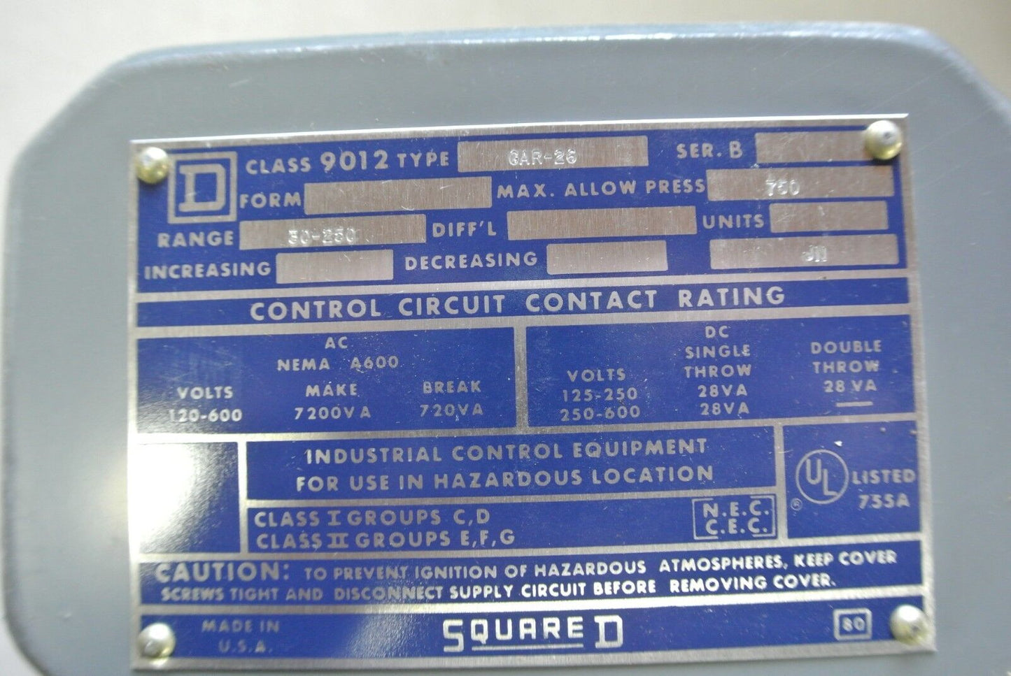 SQUARE D 9012 GAR26 MACHINE TOOL PRESSURE SWITCH, TYPE G - NEW SURPLUS