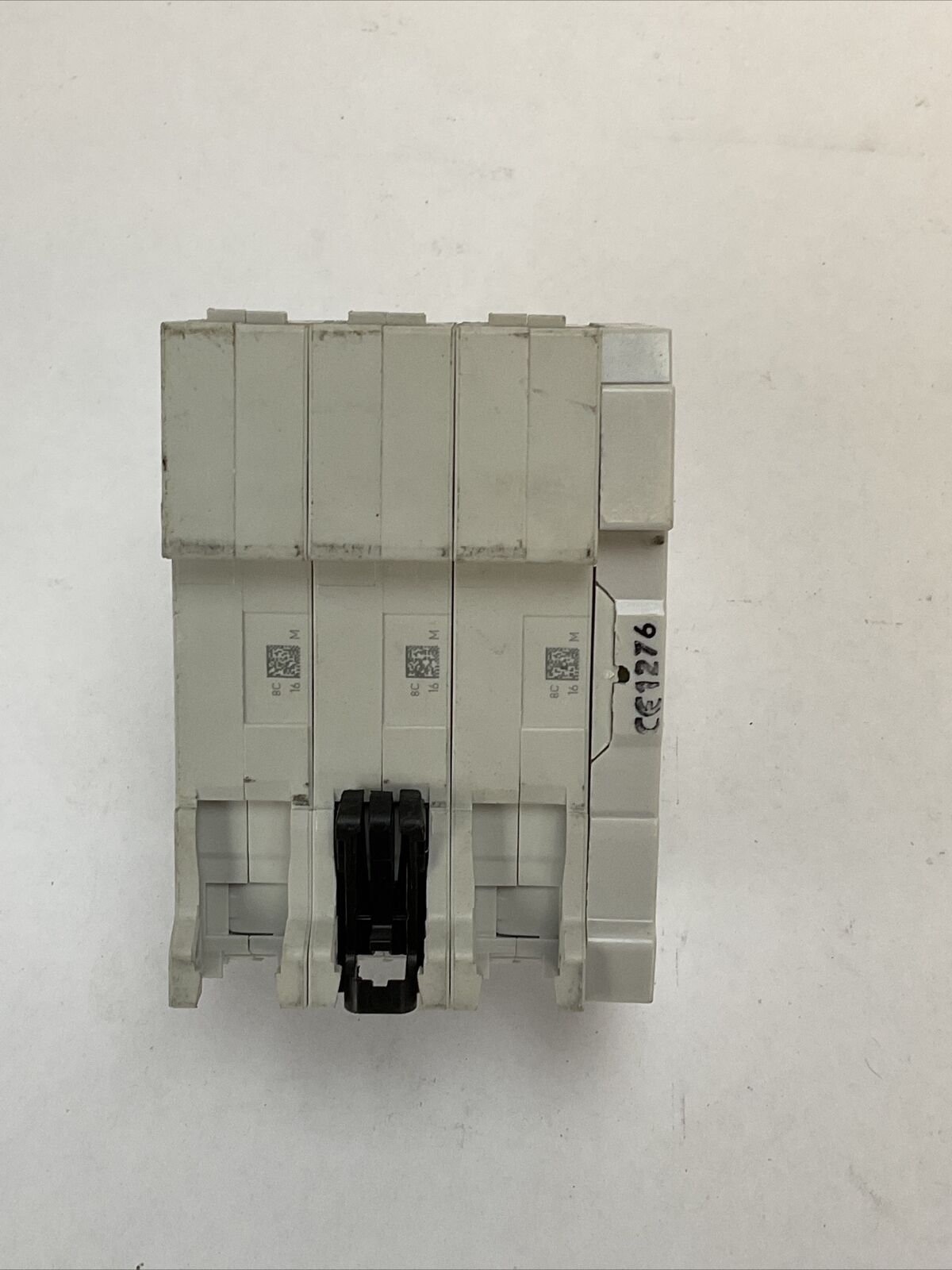 ALLEN BRADLEY 1492-SPM3C160 SER D CIRCUIT BREAKER 3POLE 16AMP 480Y/277VAC