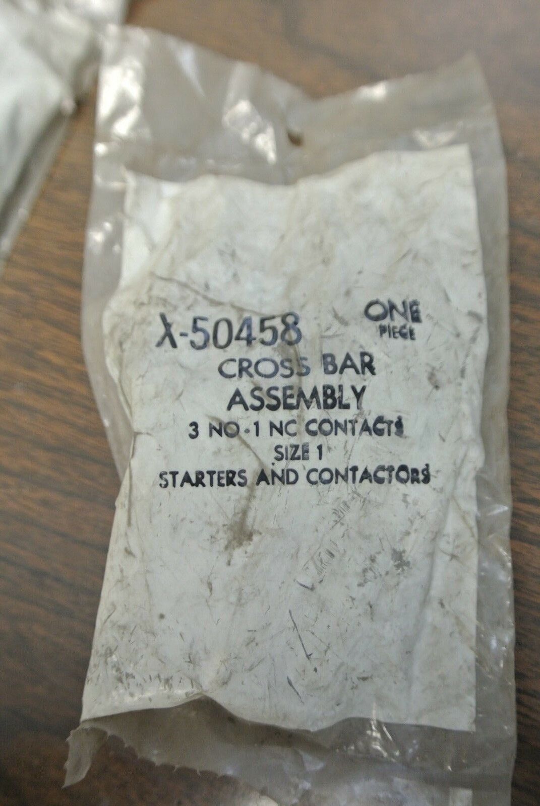 ALLEN-BRADLEY X-50458 CROSS BAR ASSEMBLY / 3 N.O. / 1 N.C. / SIZE 1 NEW SURPLUS