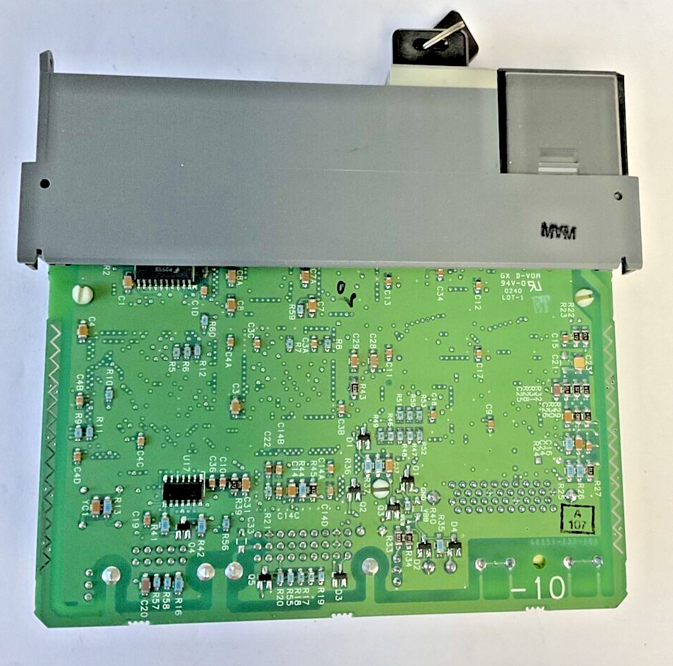 ALLEN BRADLEY 1747-L542 SER.C PREC.REV.7 PROCESSOR UNIT SER.D 24VDC*NOCOVERDOOR*