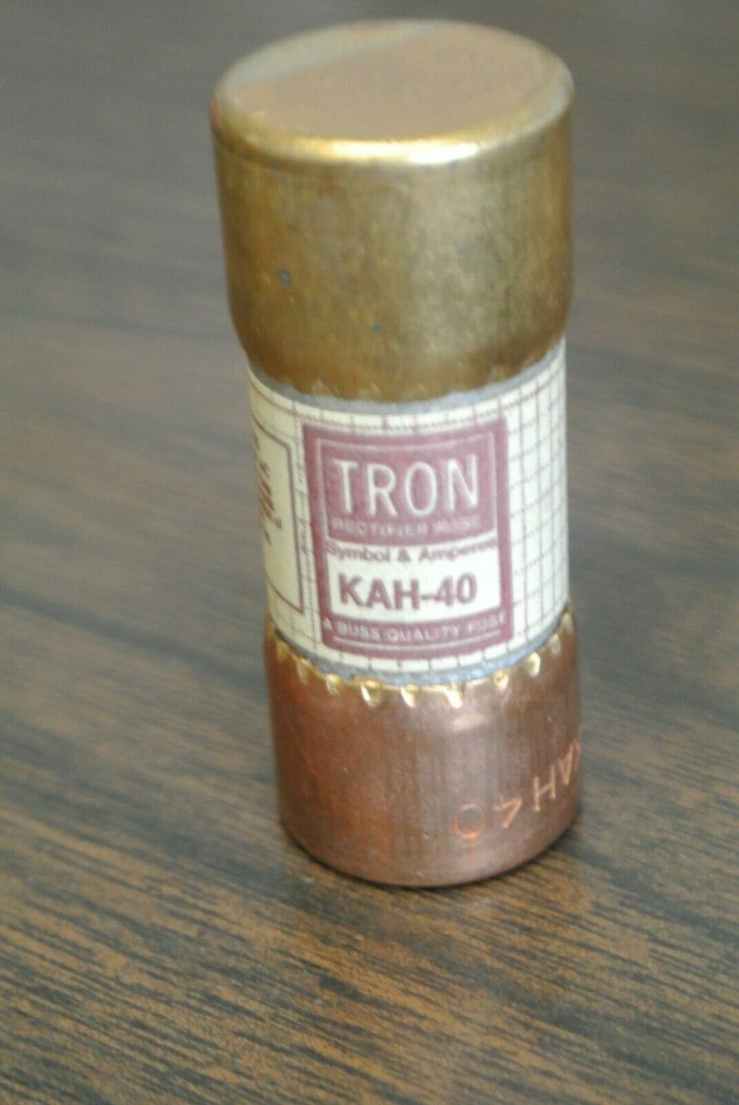 BOX of 10 / BUSSMANN / TRON KAH-40 FUSE / 40A / 130VAC / NEW SURPLUS