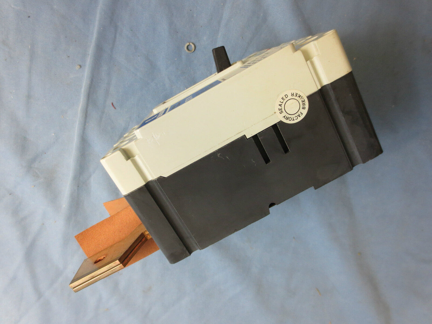 CHALLENGER CFS3150 MOLDED CASE CIRCUIT BREAKER CFS 14k - 150A 3-POLE FD3150