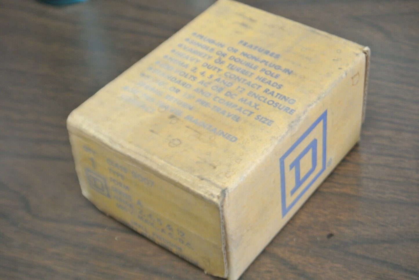 SQUARE D 9007 B61G / SMALL PRECISION TURRET HEAD LIMIT SWITCH / NEW SURPLUS