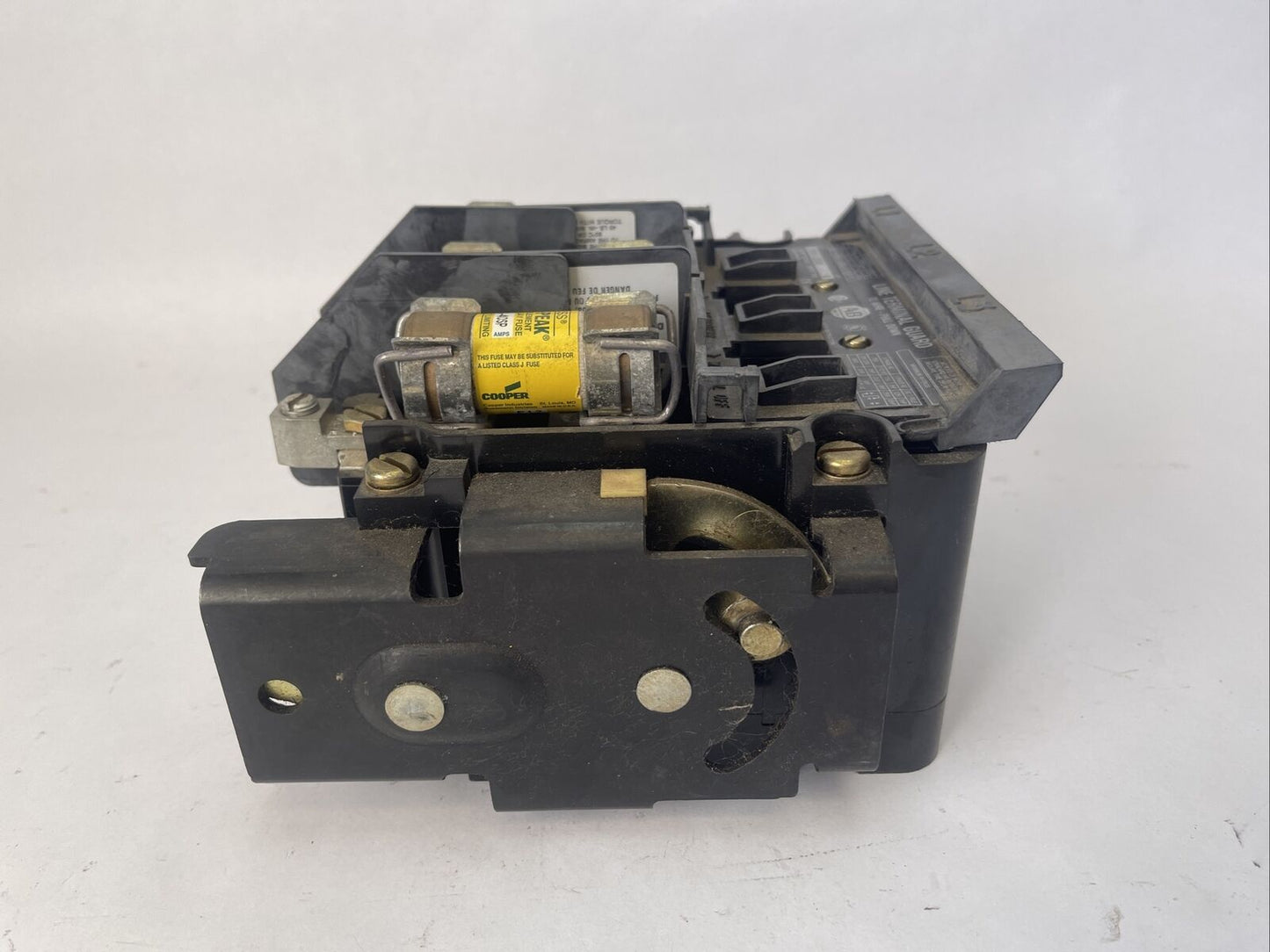 ALLEN BRADLEY 1494V-DS60 DISCONNECT SWITCH 60A 600VAC 250VDC 50HP LPJ-40SP FUSES