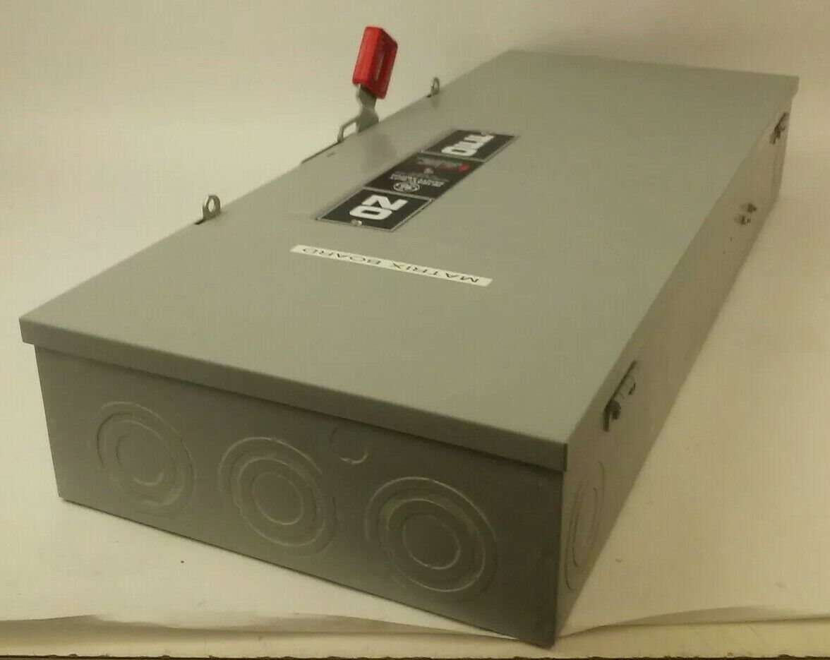 GE TH4324 MODEL 7 FUSIBLE SAFETY SWITCH 3P 200A 240V 60HP TYPE 1 INDOOR