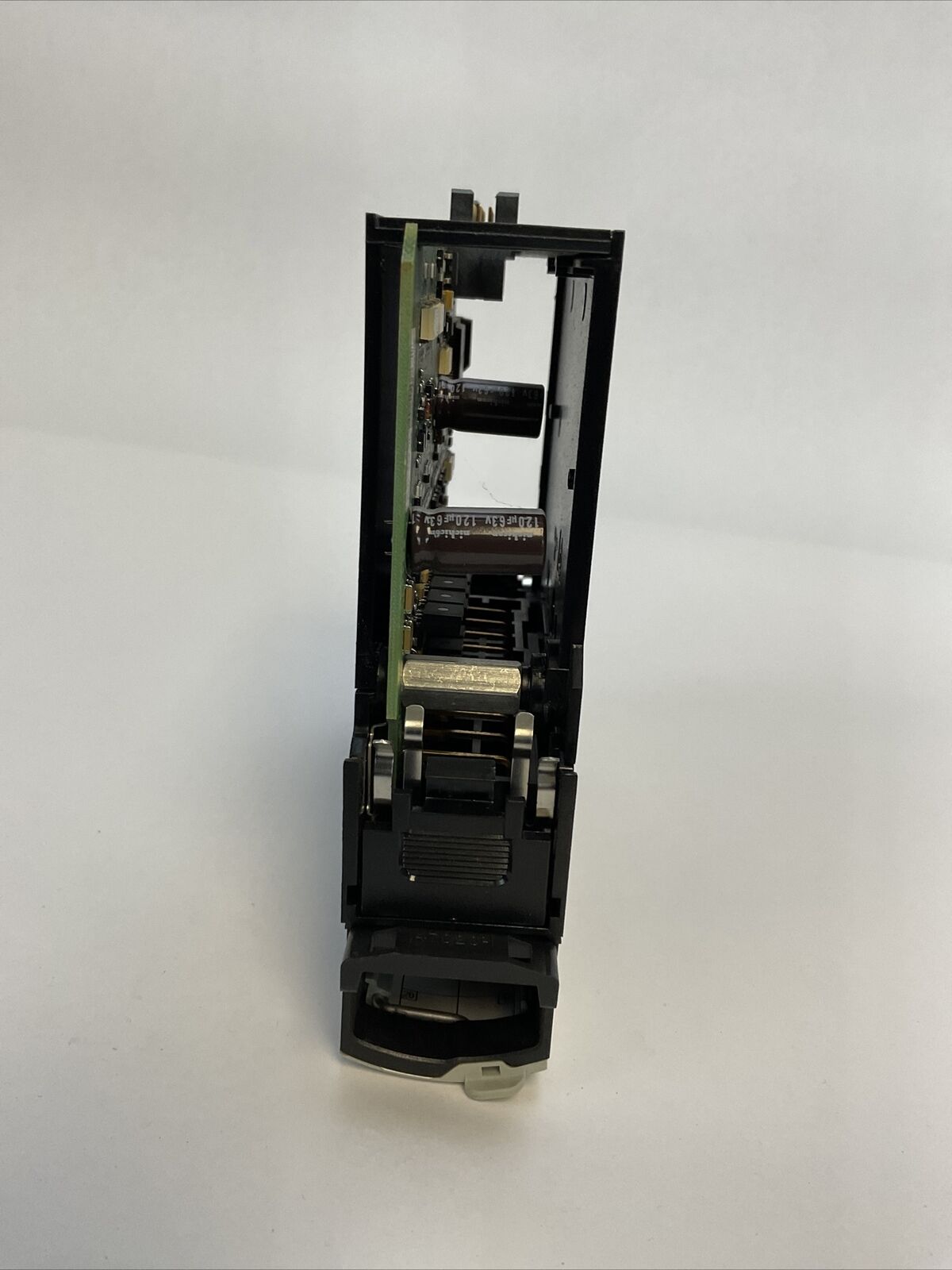 ALLEN BRADLEY 1756-OB16E SER A CATALOG REV L01 F/W REV 2.4 DC EFUSED OUT 16PT