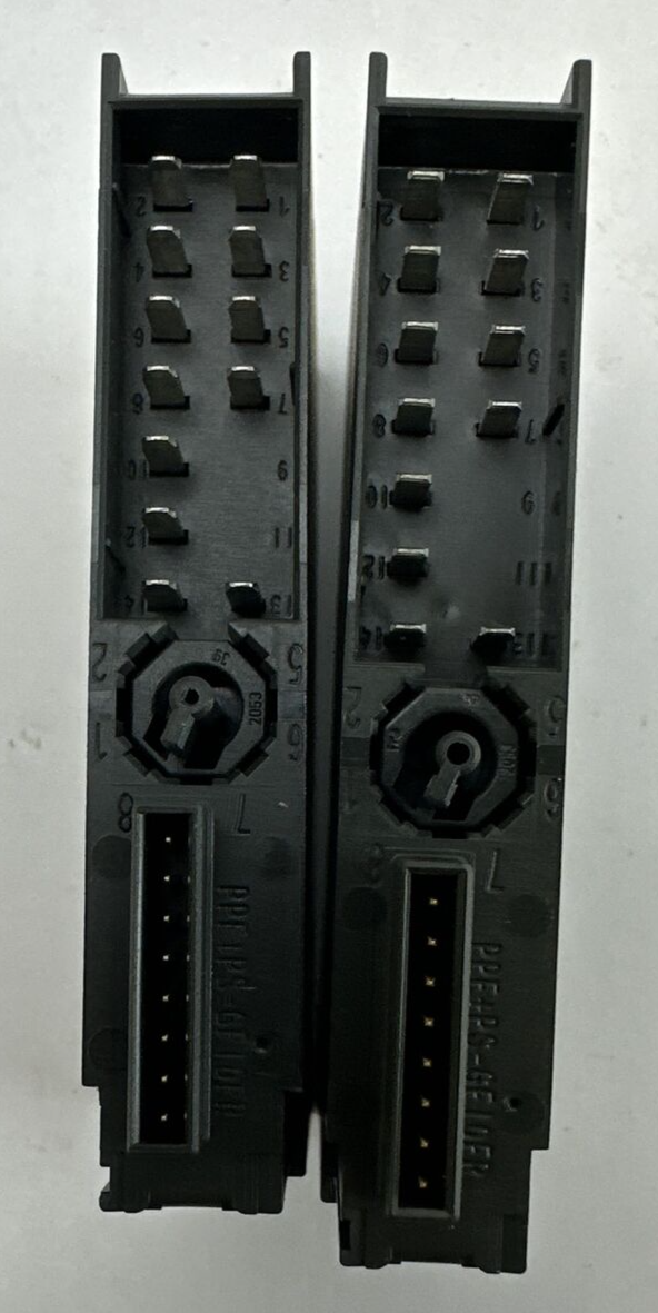 SIEMENS 1P 6ES7 132-4BD02-0AA0 SIMATIC S7 DIGITAL OUTPUT 24VDC 0.5A (LOT OF 2)