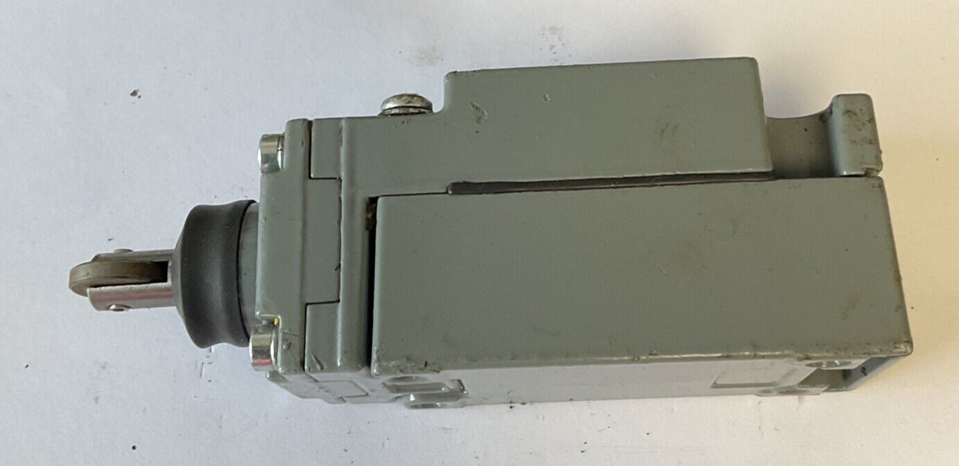 SQUARE D 9007C62D LIMIT SWITCH SER.A TYPE 6P