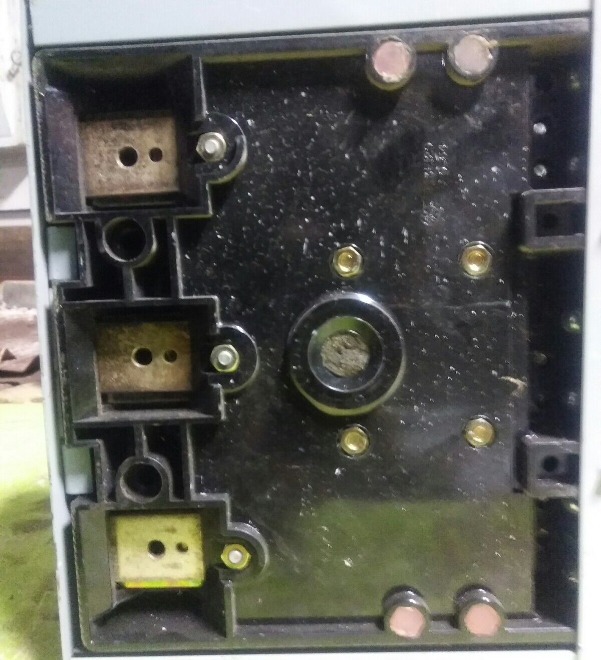 General Electric GE QMR THFP364 200 Amp 600V 3-Pole Disconnect Switch Panelboard