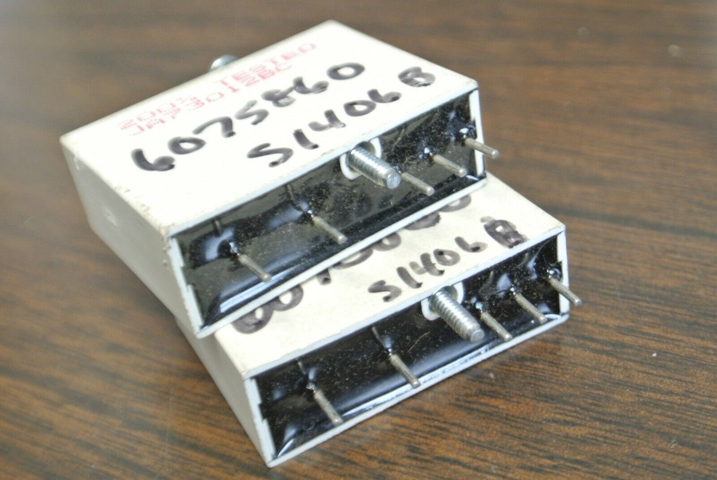 LOT of 2 / OPTO 22 / IDC5B / DC INPUT MODULE / INPUT 4-16VDC