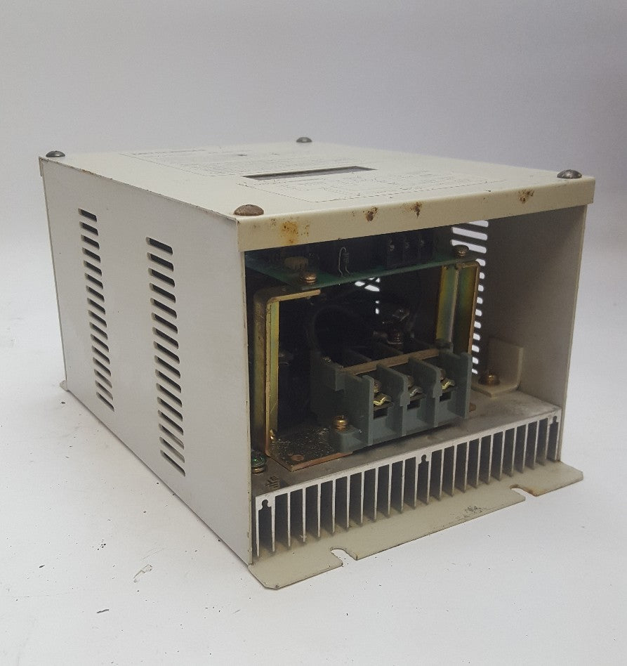 MITSUBISHI FR-BU-30K 400 VDC BRAKE UNIT VARIABLE FREQ DRIVE