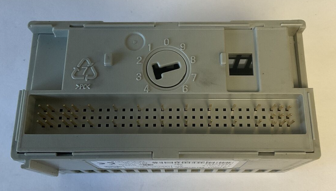 ALLEN BRADLEY 1794-IA16 INPUT 120VAC SER.A REV.A01