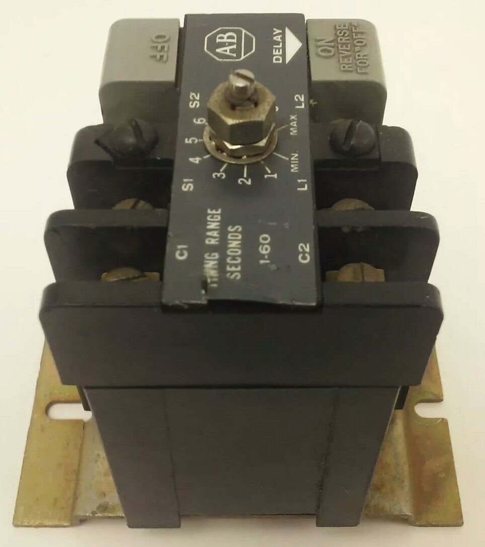 ALLEN BRADLEY 852S-NSC SER.F SOLID STATE TIMER, 1-60 SECONDS TIME DELAY RANGE