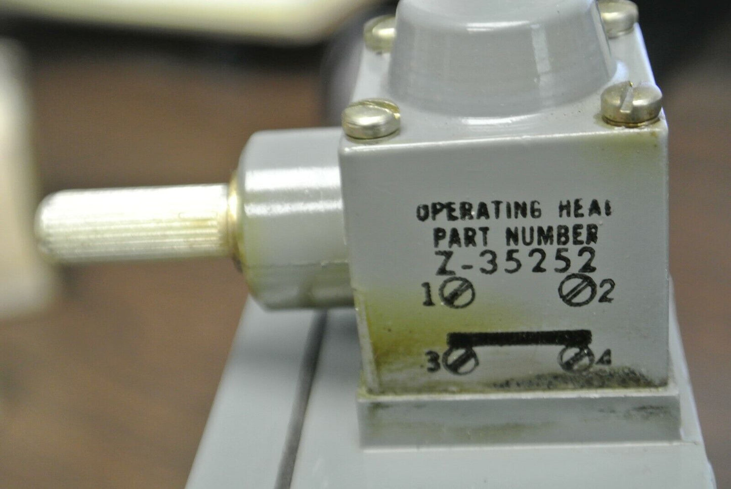 ALLEN-BRADLEY 802X-A34 WATERTIGHT LIMIT SWITCH / 24-600VAC / NEW SURPLUS