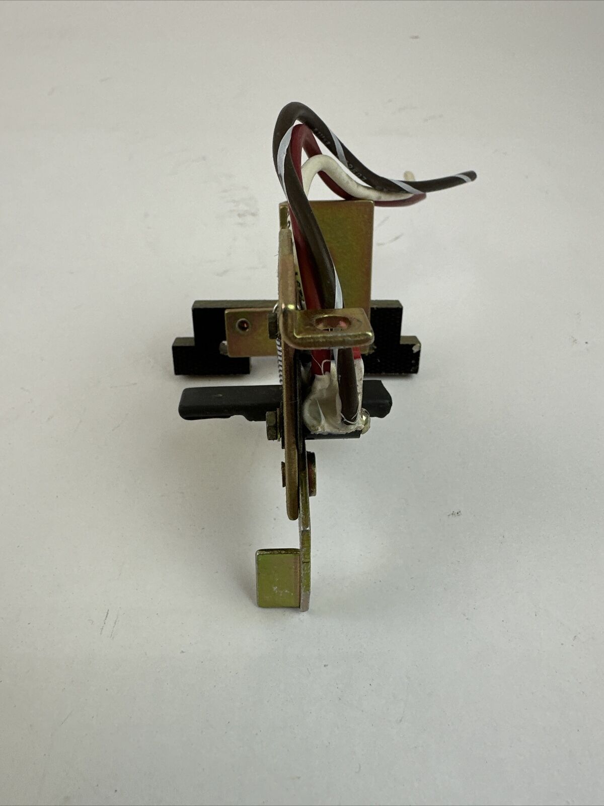 GE TKMAAS2AB1 AUXILIARY SWITCH