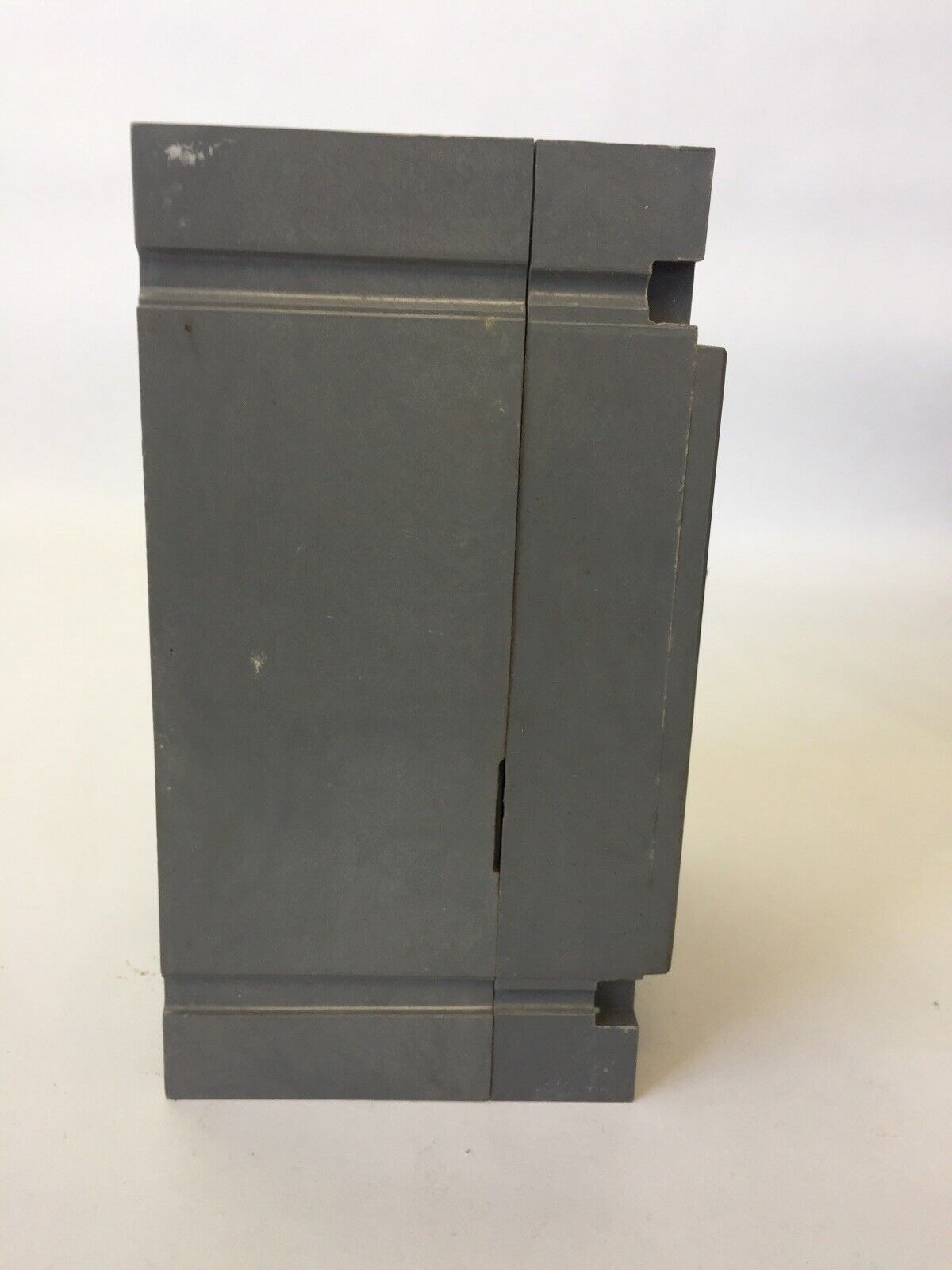 WESTINGHOUSE HFB3030L AB DE-ION CIRCUIT BREAKER 30AMP 600VAC 3P 4997D19G37