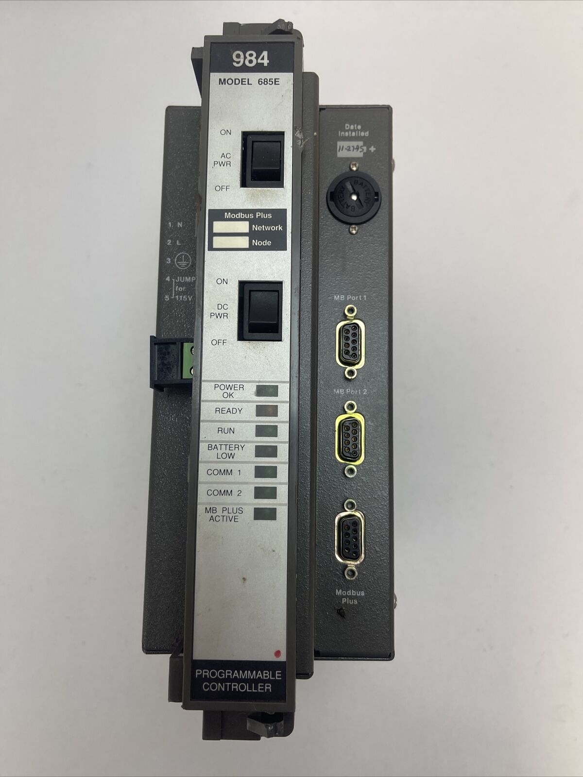 AEG MODICON PC-E984-685 CONTROLLER MODULE 115/230VAC 50/60HZ 1.0/0.5A