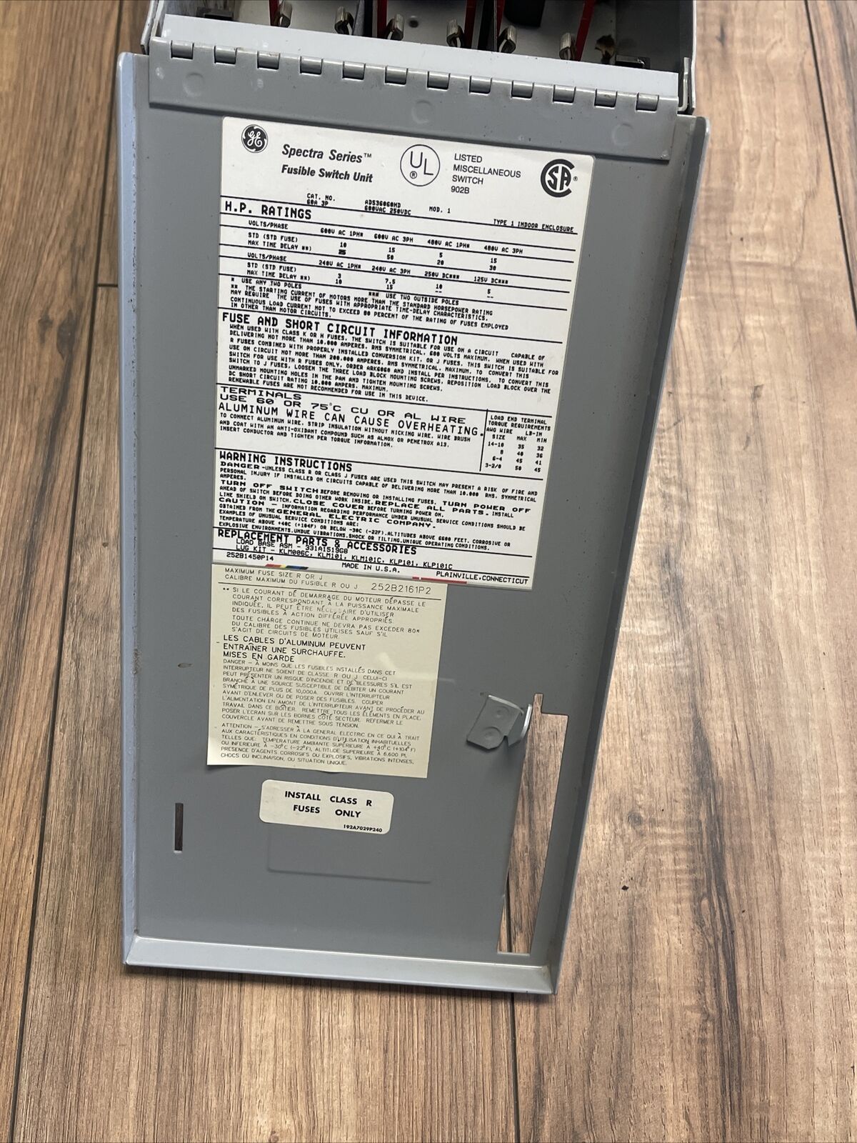 GE ADS36060HD FUSIBLE PANELBOARD SWITCH UNIT 60A 600V 50HP 3P SPECTRA SERIES