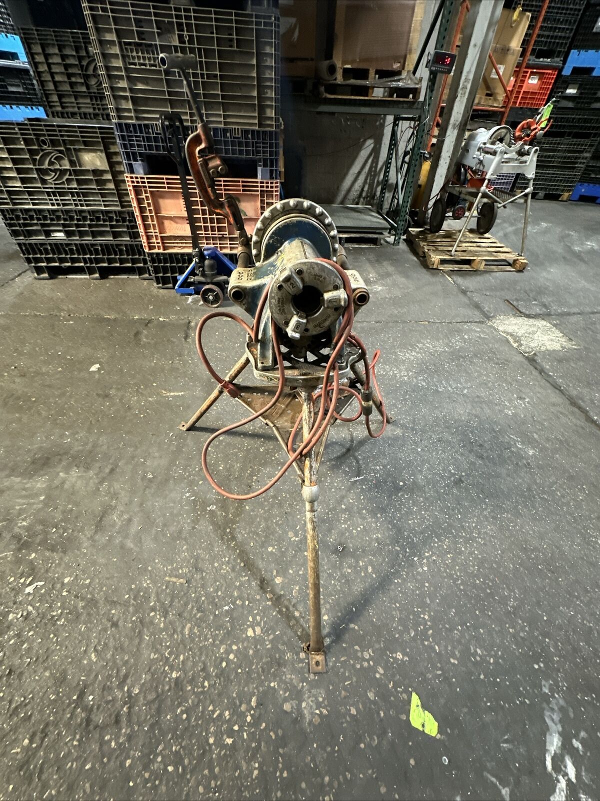 RIDGID 300 PIPE THREADER